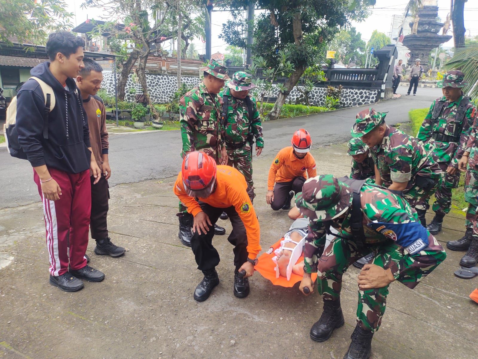 Kodim 1623/Karangasem Gelar Latihan Aplikasi Sistem Blok Penanggulangan Bencana Alam.