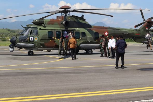 Dandim 1607/Sumbawa Bersama Forkopimda Sambut Panglima TNI dan Menteri Kabinet Indonesia Maju