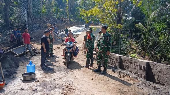Dandim 1606/Mataram Tinjau Langsung Progres TMMD ke-126 di Giri Madya dan Dasan Geria