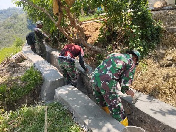 TMMD 126 Kodim 1612/Manggarai Bangkitkan Semangat Gotong Royong