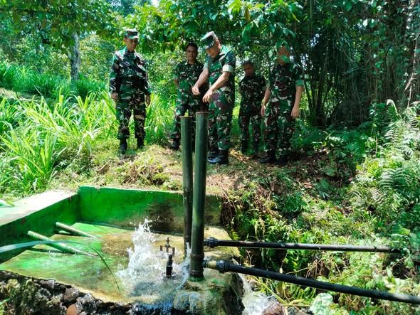 Kodim 1606 Mataram Dampingi Tim Itjenad Cek Pompa Hidram Narmada