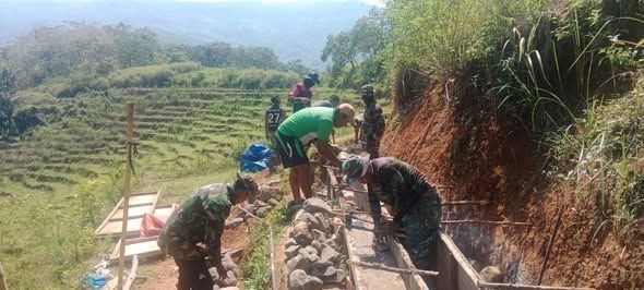 Berkat TMMD Kodim 1612/Manggarai, Petani Desa Pinggang Kini Optimis Sambut Musim Tanam