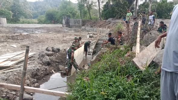 TMMD Kodim 1625/Ngada Mantapkan Rehabilitasi Bendungan Panondiwal untuk Dukung Ketahanan Pangan Desa