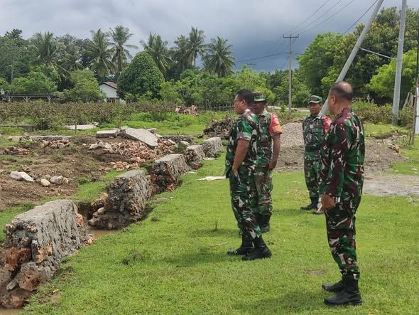 Dandim Kupang Tinjau Pembangunan Koperasi Desa Merah Putih