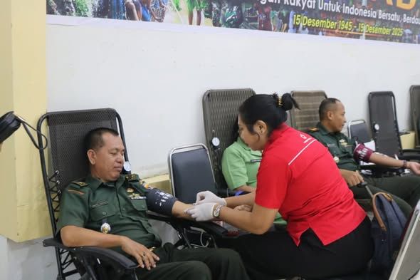 Kodim 1604 Kupang Ikuti Donor Darah Hari Juang