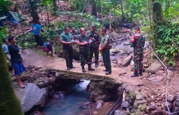 Jembatan Penghubung Desa, Upaya Nyata TNI di Gunungsari