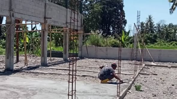 TNI Hadir di Tengah Warga, Babinsa Monitoring KDKMP di Kecamatan Maurole