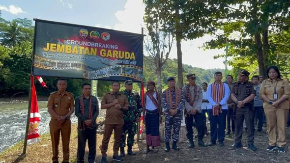 Wujud Karya Bakti TNI AD, Jembatan Gantung Garuda Dibangun di Sikka Akses Warga Talibura Kini Lebih Aman dan Mudah