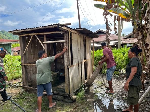 TMMD ke-128 Hadirkan MCK Layak di Ende, Warga Aelipo Nikmati Sanitasi Sehat
