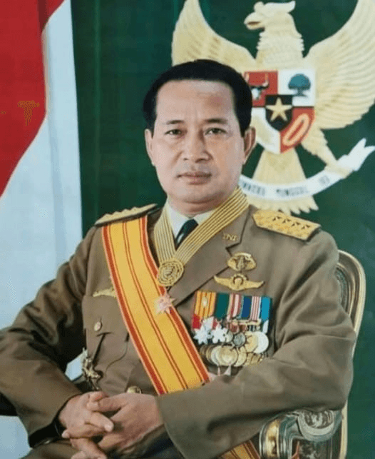 Foto Jenderal TNI Soeharto